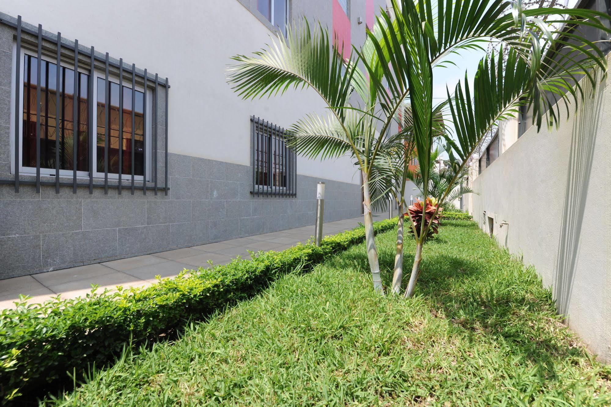 Inn Luanda Exterior foto
